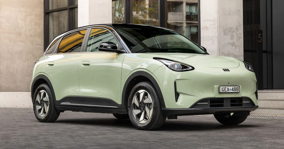 Geely EX2 Complete official vehicle view 1